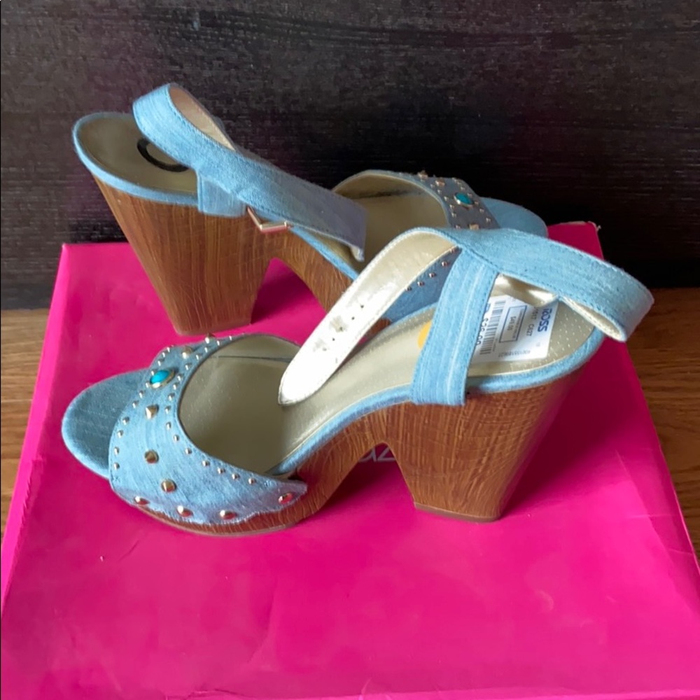 Shoes